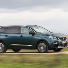 Nový Peugeot 5008 - SUV vstupuje do novej dimenzie