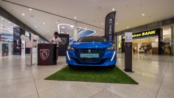 Salón elektromobilov v Bory Mall