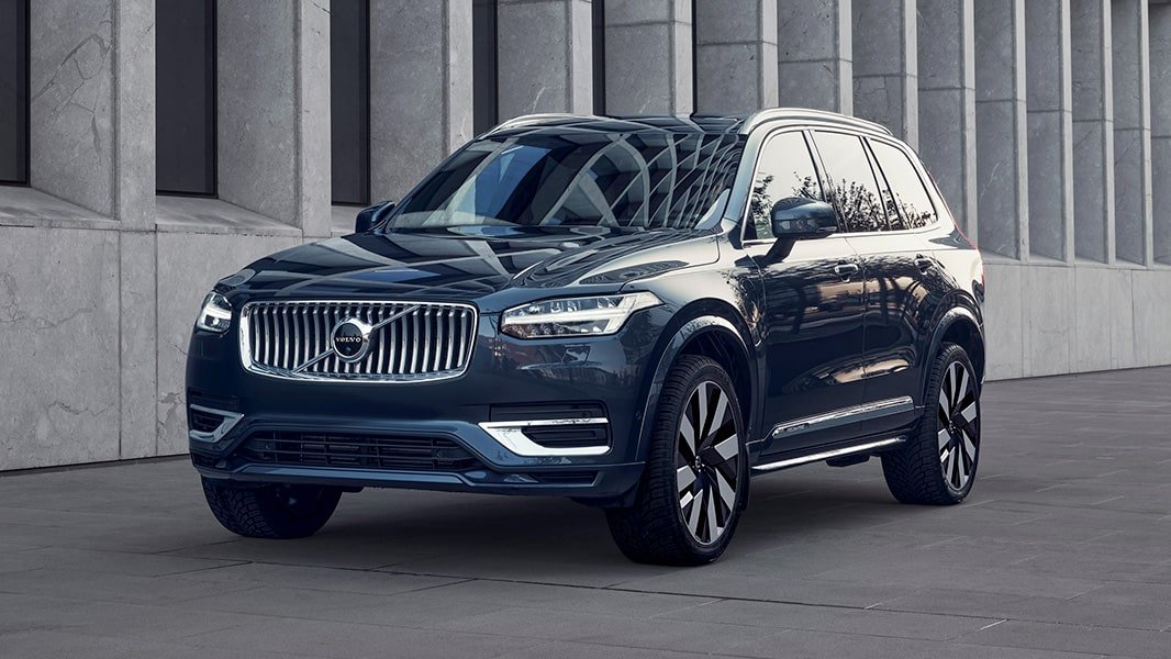 VOLVO XC90 IHNEĎ VAŠE s cenovým zvýhodnením 20%