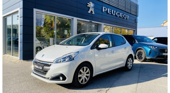 Peugeot 208 1.2 PureTech Style 