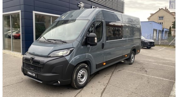 Peugeot Boxer 2.2 BlueHDi Furgon 435 L4H2 7 miest skladom 