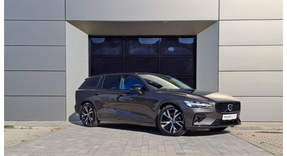 Volvo V60 B4 (D) PLUS DARK AT8 FWD